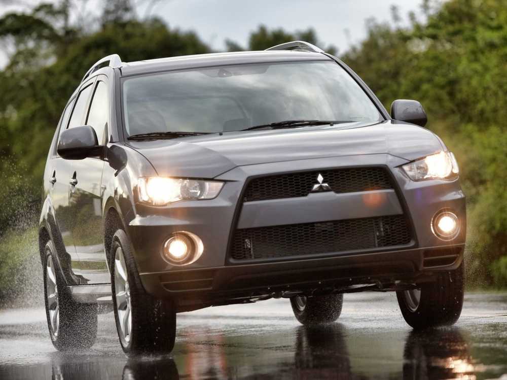 Предохранители и реле mitsubishi outlander xl, 2007 - 2012