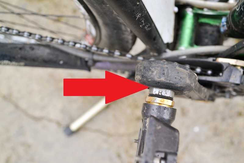 Как снять каретку на велосипеде: в какую сторону откручивать при ремонте своими руками
