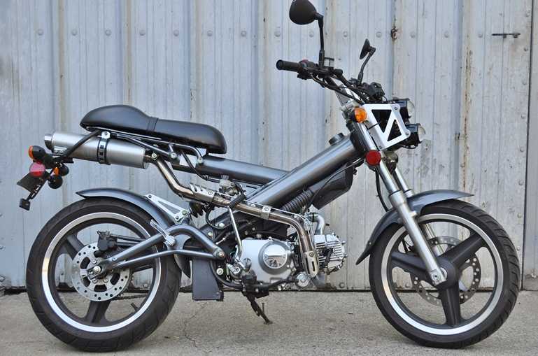 Обзор мотороллера Sachs Madass Сакс Мадасс с двигателями 50 и 125 cc Технические характеристики мопеда, руководство по эксплуатации, список запчастей и  скутера