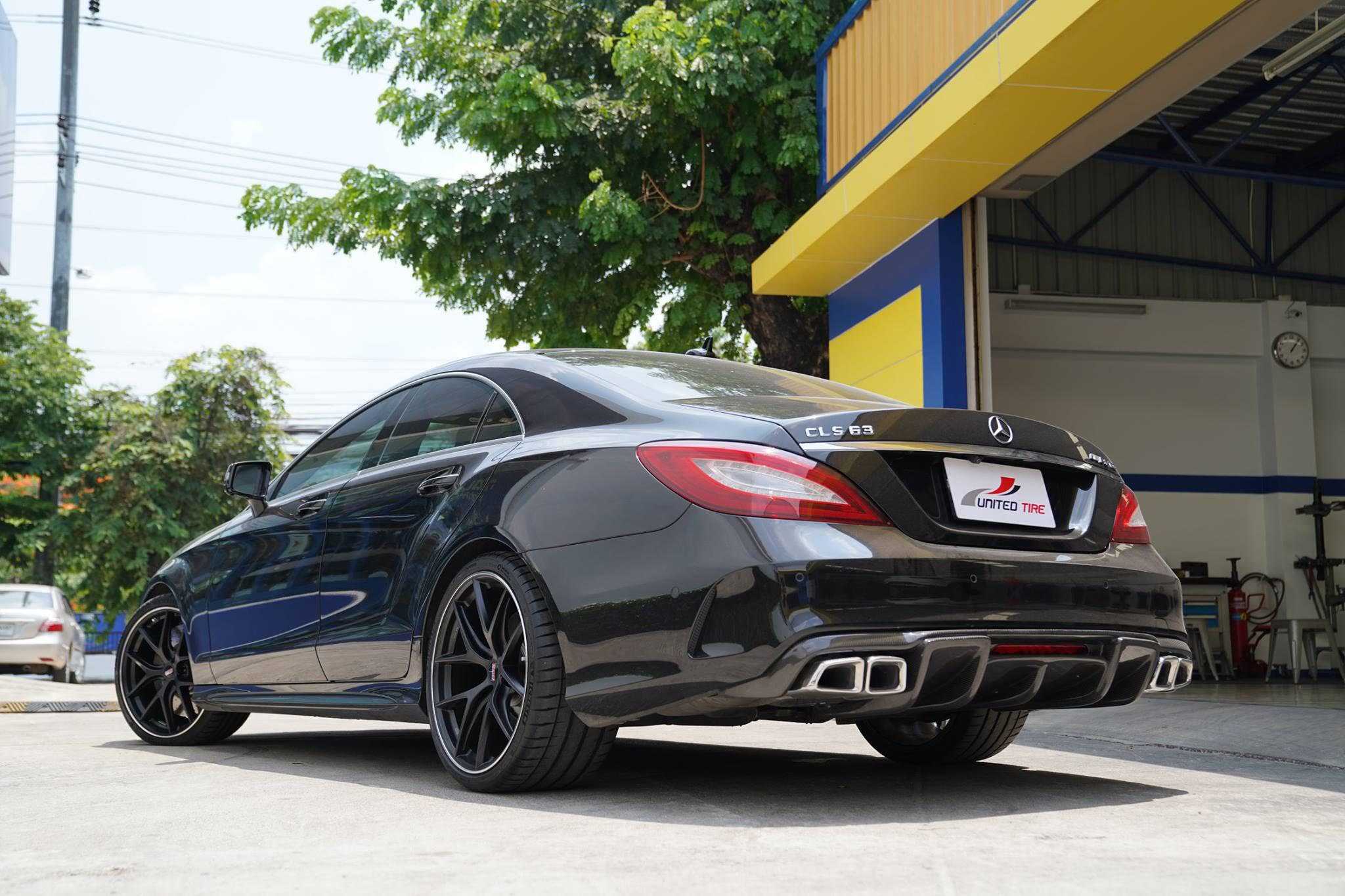 Мерседес CLS 63 AMG 218