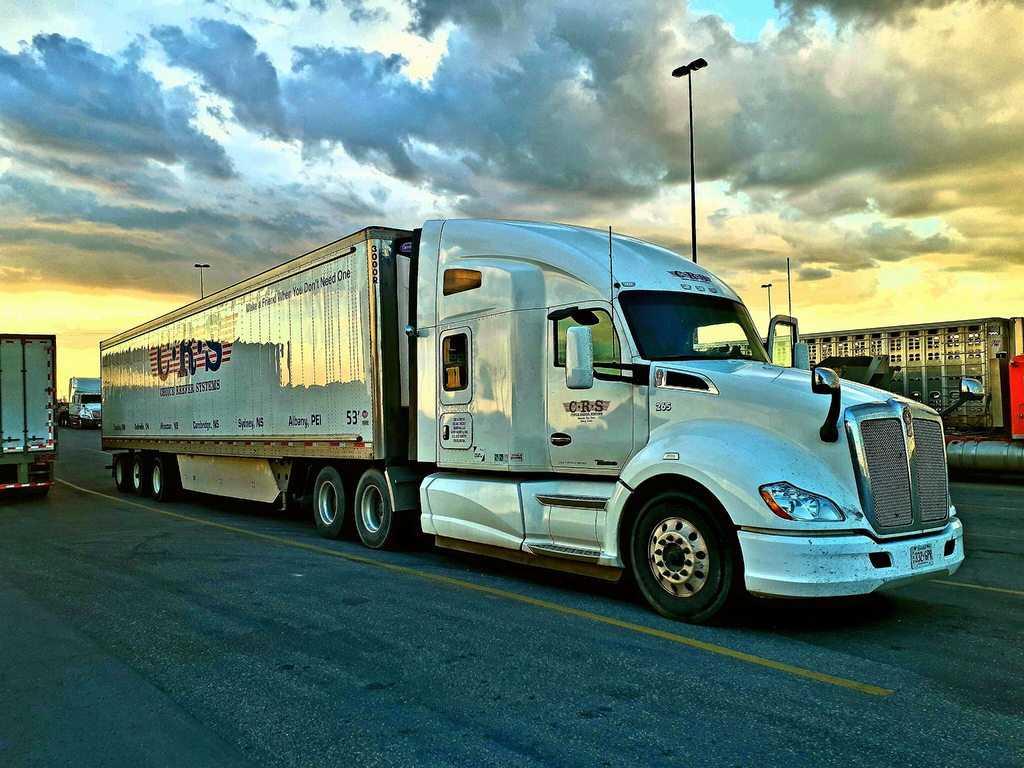 Kenworth t2000 - комфортные перевозки на любое расстояние